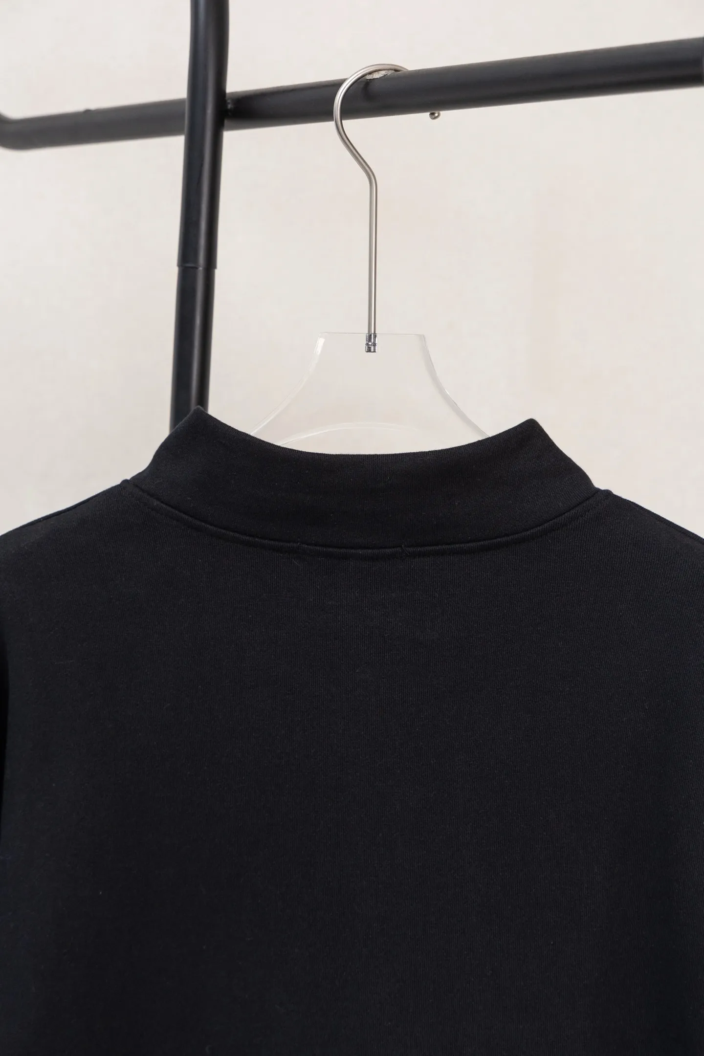 X 95 5 1×1 Same Style OS ： Size：S-XL